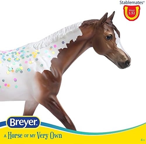 Breyer Konji Sloboda serija Neopolitan | Dekorator serije | konj igračka | 9.75 x 7 | 1:12 skala / Model