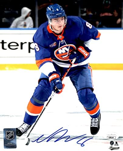 Noah Dobson AUTOGREMED potpisan 8x10 FOTO NHL New York Islanders JSA COA
