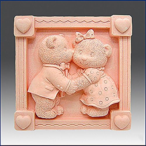 Poljubac medvjeda - detalj visoko reljefne skulpture - silikonski sapun / polimer / glina / hladni porcelan